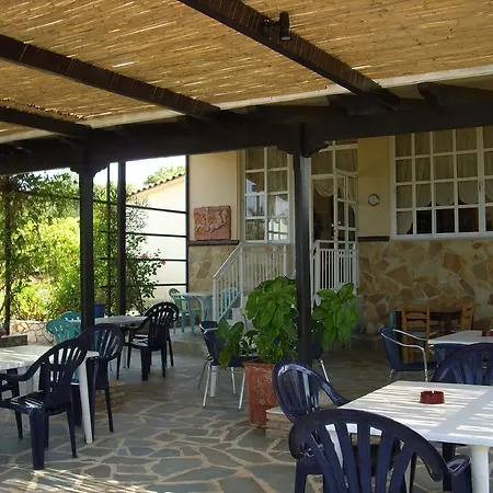Siskos 3*